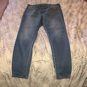 American Eagle Super Stretch Jeans!